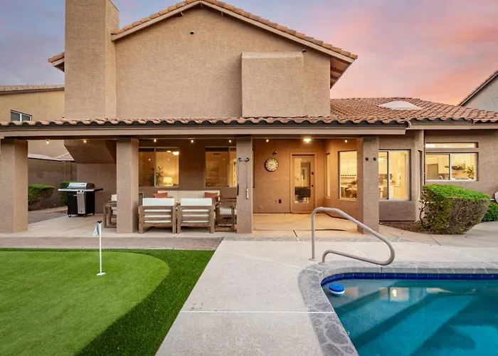 New Paradise Park Htd Pool Games Bbq Phoenix